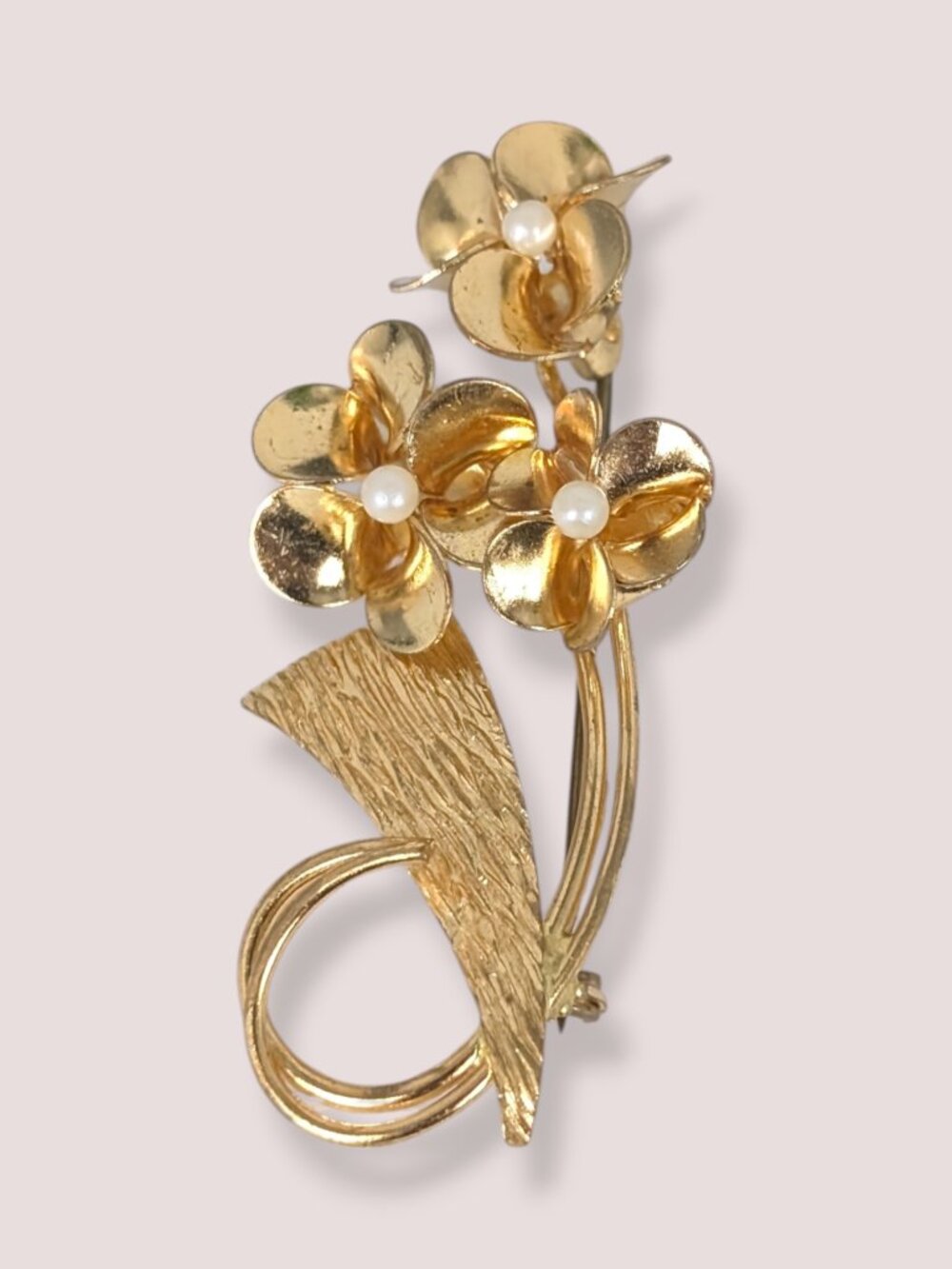 Vintage Swooping Floral Faux Pearl Brooch